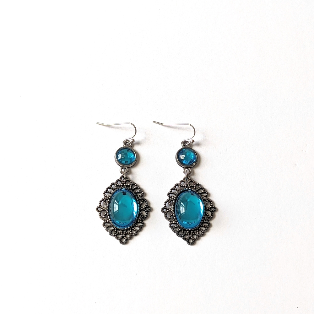 Aqua and Silver Filigree Earrings